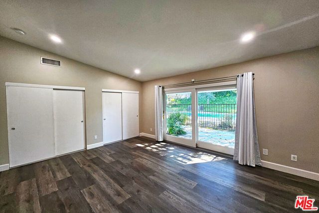 23526 Dolorosa Street, Woodland Hills (los Angeles), CA 91367