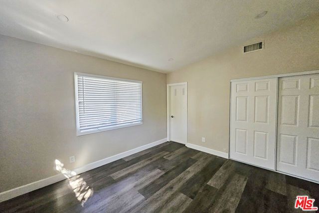 23526 Dolorosa Street, Woodland Hills (los Angeles), CA 91367