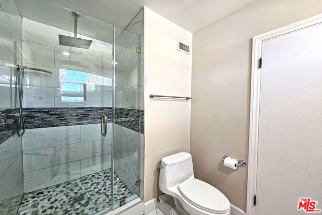 23526 Dolorosa Street, Woodland Hills (los Angeles), CA 91367