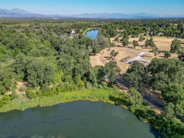 19301 Clover Road, Redding, CA 96001