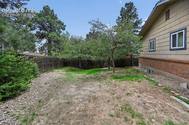 650 Allegheny Drive, Colorado Springs, CO 80919