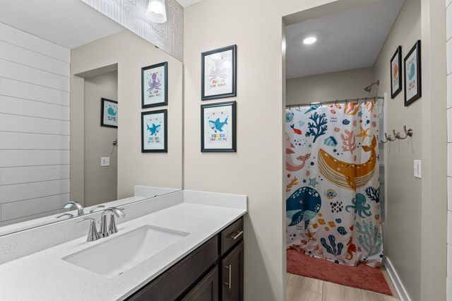 7963 64th Court S, Cottage Grove, MN 55016