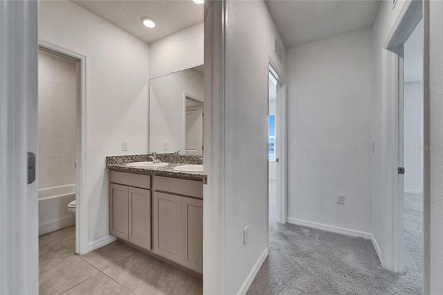 16631 MOONER PLANK CIR CIRCLE, Wimauma, FL 33598