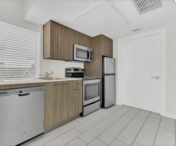 740 Meridian Ave 18, Miami Beach, FL 33139