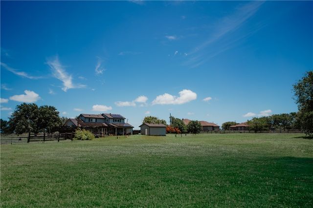 6971 Buddy Ganem Dr, Portland, TX 78374