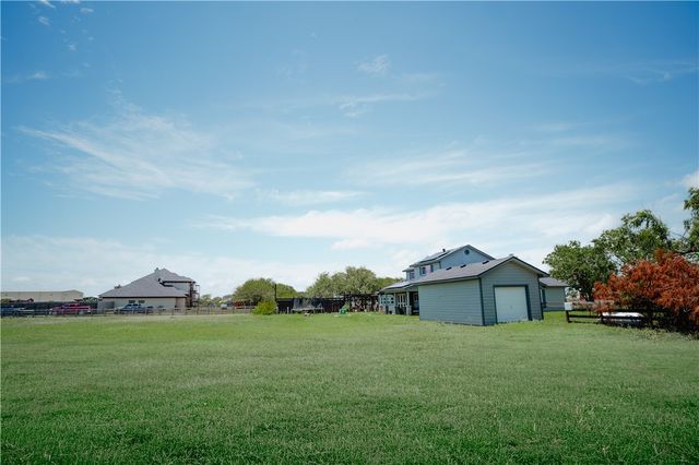 6971 Buddy Ganem Dr, Portland, TX 78374