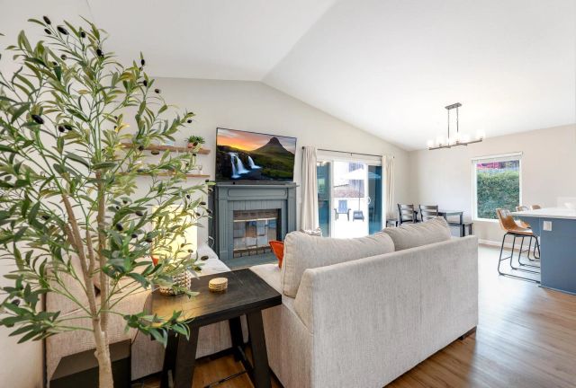 1962 Buckskin Gln, Escondido, CA 92027