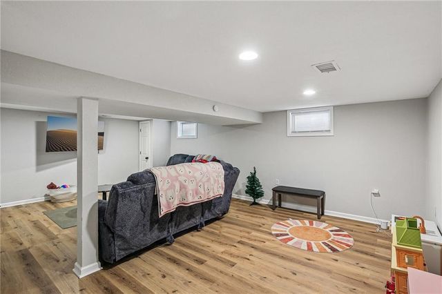 5104 N Smalley Avenue, Kansas City, MO 64119