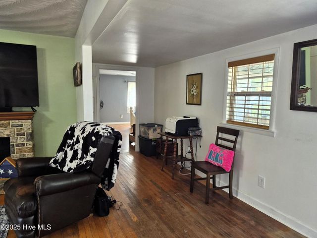 108 Rosedale Drive, Elizabeth City, NC 27909