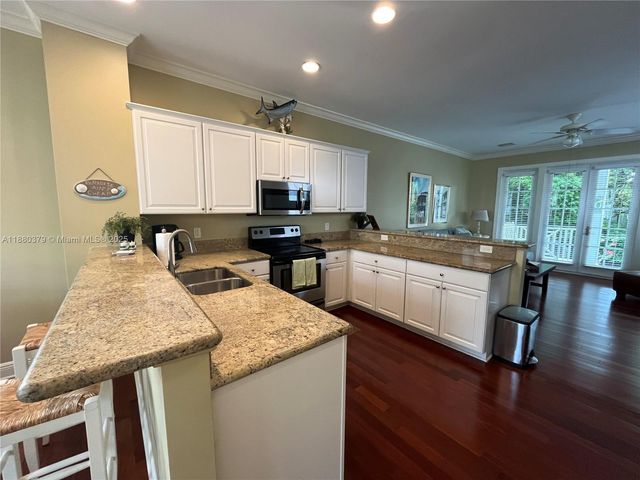 111 Anglers Way, Islamorada, FL 33036