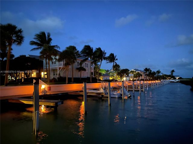 111 Anglers Way, Islamorada, FL 33036