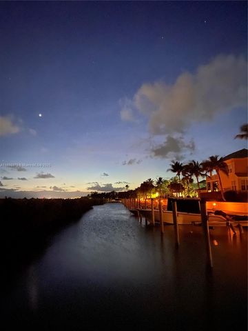111 Anglers Way, Islamorada, FL 33036