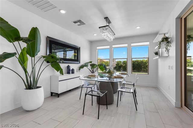 394 Prairie Sun Street, Las Vegas, NV 89138