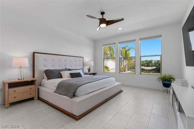 394 Prairie Sun Street, Las Vegas, NV 89138