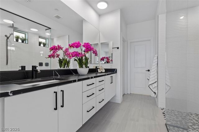 394 Prairie Sun Street, Las Vegas, NV 89138