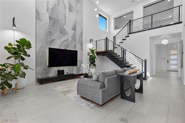 394 Prairie Sun Street, Las Vegas, NV 89138