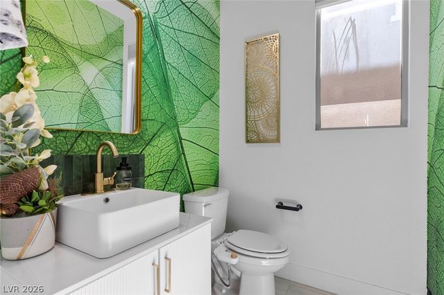 394 Prairie Sun Street, Las Vegas, NV 89138