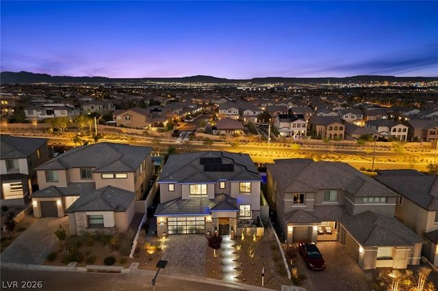 394 Prairie Sun Street, Las Vegas, NV 89138