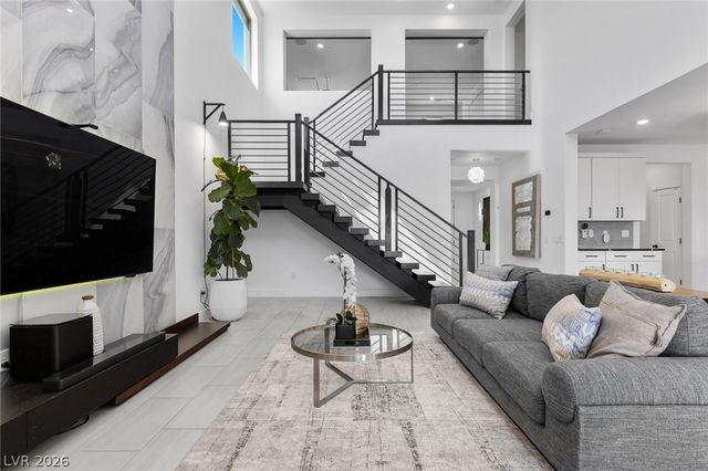 394 Prairie Sun Street, Las Vegas, NV 89138