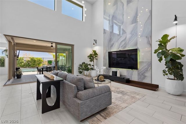 394 Prairie Sun Street, Las Vegas, NV 89138