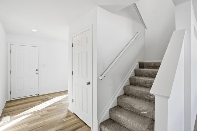 10392 Knox Street, Crown Point, IN 46307