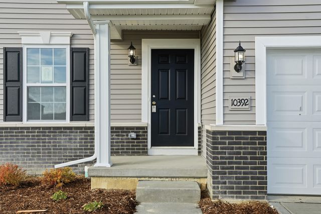 10392 Knox Street, Crown Point, IN 46307