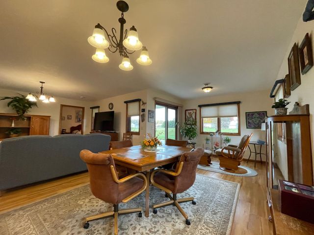 109 Brittany Way SE, Grand Meadow, MN 55936