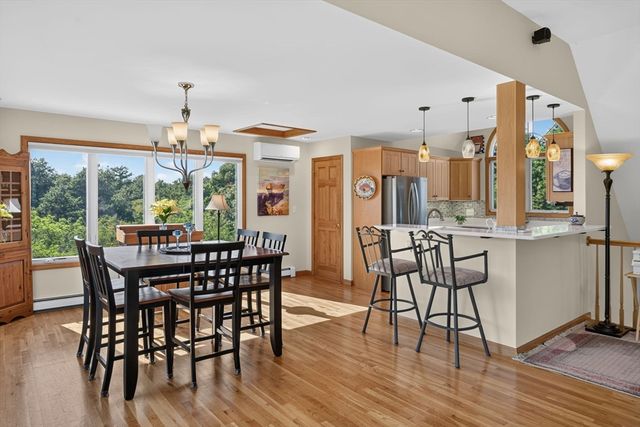 30 Twine Field Rd, Truro, MA 02652