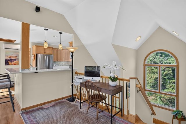 30 Twine Field Rd, Truro, MA 02652