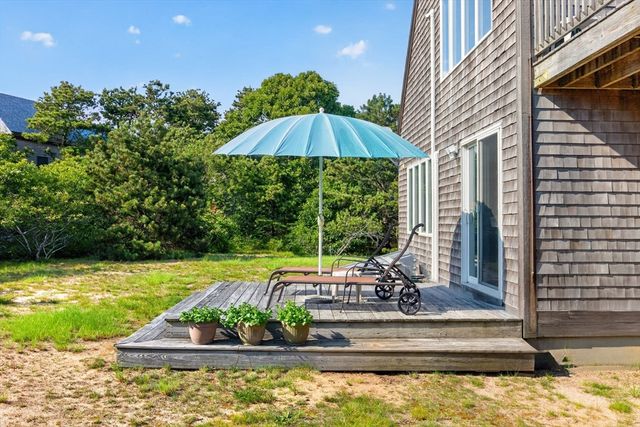 30 Twine Field Rd, Truro, MA 02652