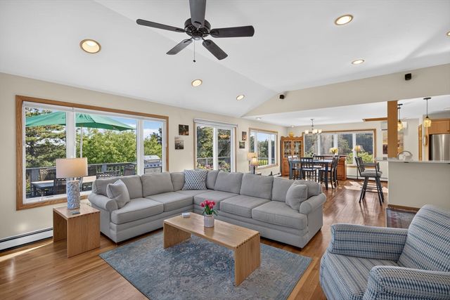 30 Twine Field Rd, Truro, MA 02652
