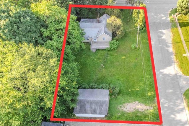 5935 Sawyer Road, Sawyer, MI 49125