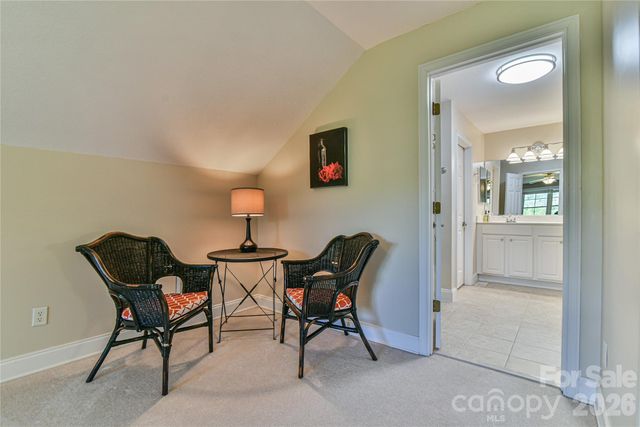 11 Outlook Circle, Swannanoa, NC 28778
