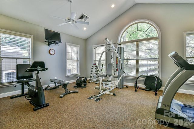 11 Outlook Circle, Swannanoa, NC 28778