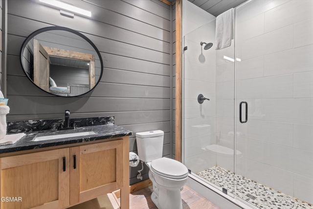 906 Saddle Creek Way, Sevierville, TN 37862