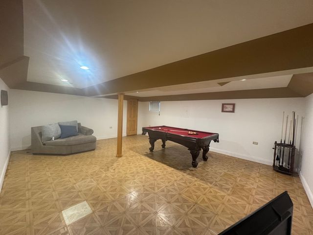 140 Julie Road, Bolingbrook, IL 60440