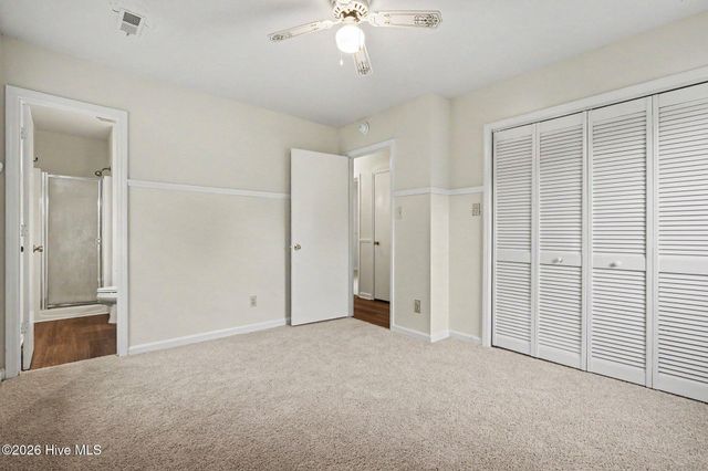 105 Lake Hurst Drive, Dudley, NC 28333