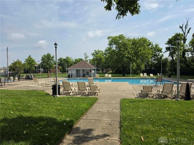 2858 Foxwood Court, Miamisburg, OH 45342
