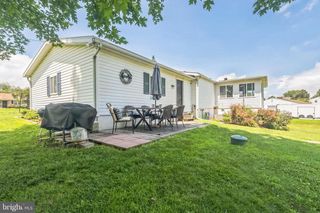 104 HEATHERLY LN, Avondale, PA 19311