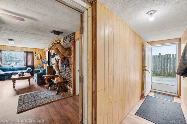 5881 Apple Hill Drive, Surrey Township, MI 48632