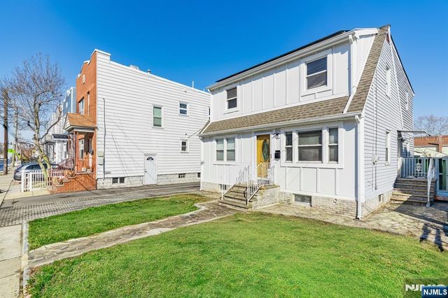 22 Schuyler Avenue, Kearny, NJ 07032