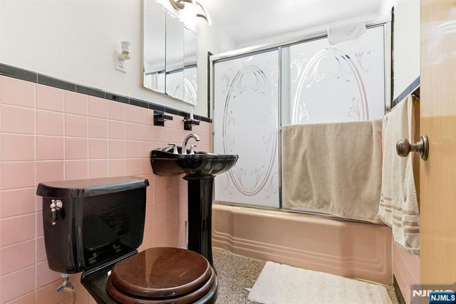 22 Schuyler Avenue, Kearny, NJ 07032