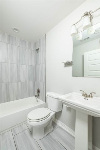 6013 Quinn Street, Fayetteville, AR 72704