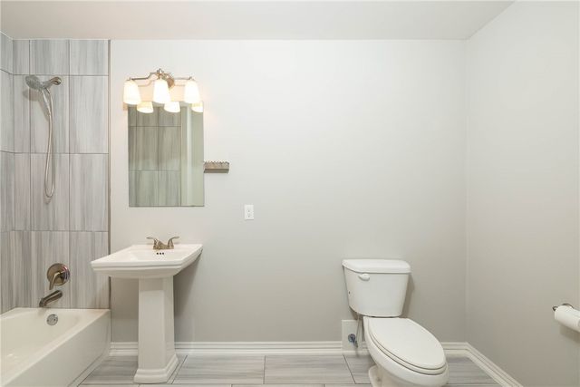 6013 Quinn Street, Fayetteville, AR 72704