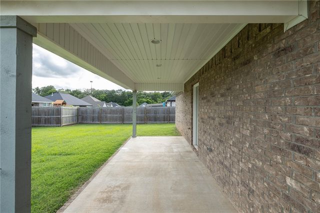 6013 Quinn Street, Fayetteville, AR 72704