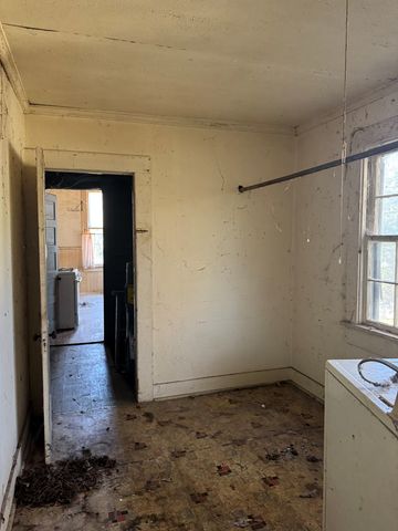 312 2nd Avenue, Manchester, GA 31816