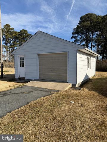 1604 STEAMBOAT WHARF RD, Fishing Creek, MD 21634