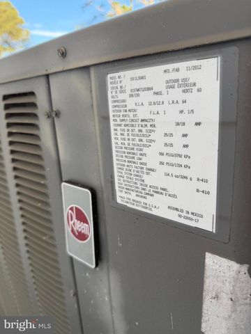 1604 STEAMBOAT WHARF RD, Fishing Creek, MD 21634