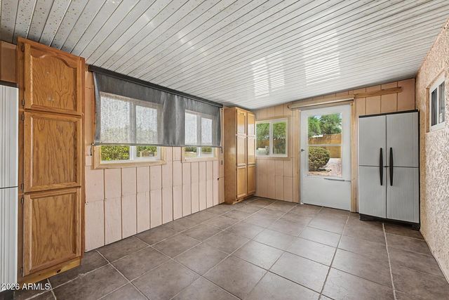 8210 E CALYPSO Avenue, Mesa, AZ 85208