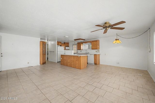 8210 E CALYPSO Avenue, Mesa, AZ 85208